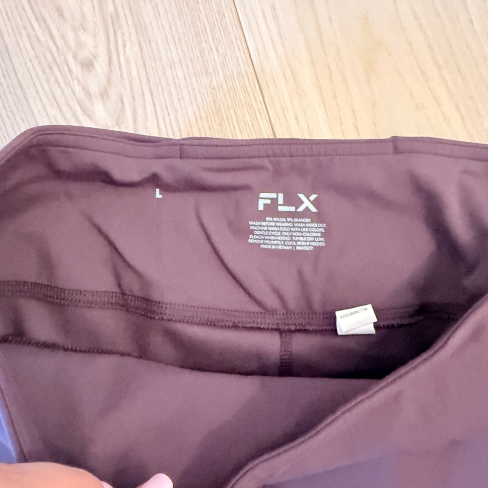 FLX PURPLE LEGGINGS LARGE - Picture 3 of 8